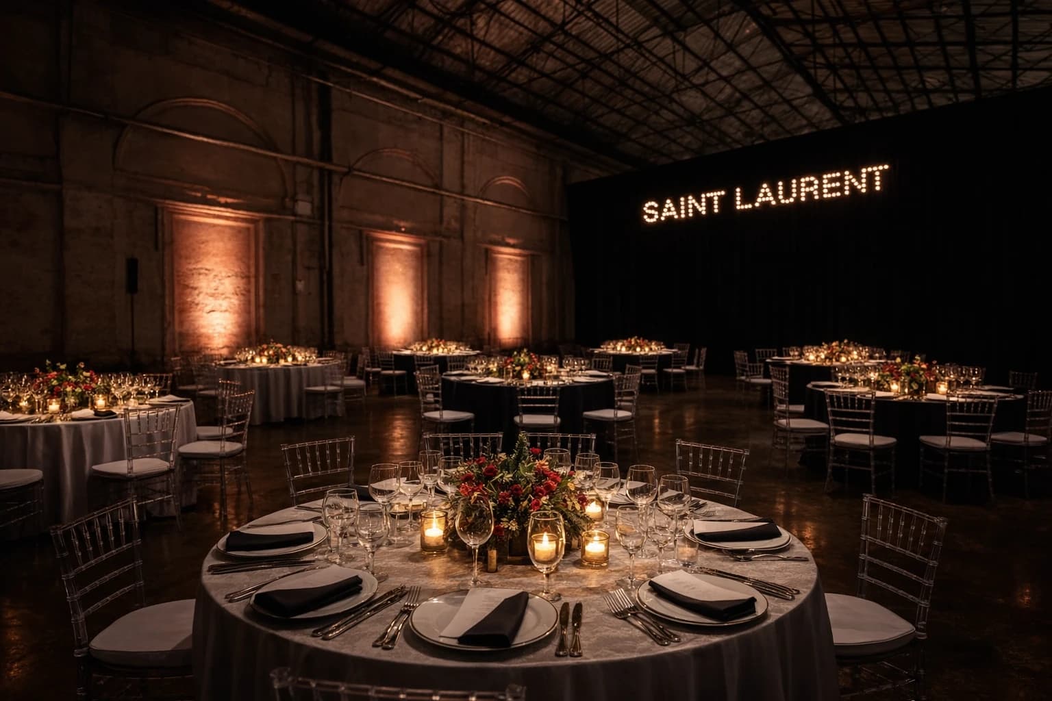 Saint Laurent - Image 10