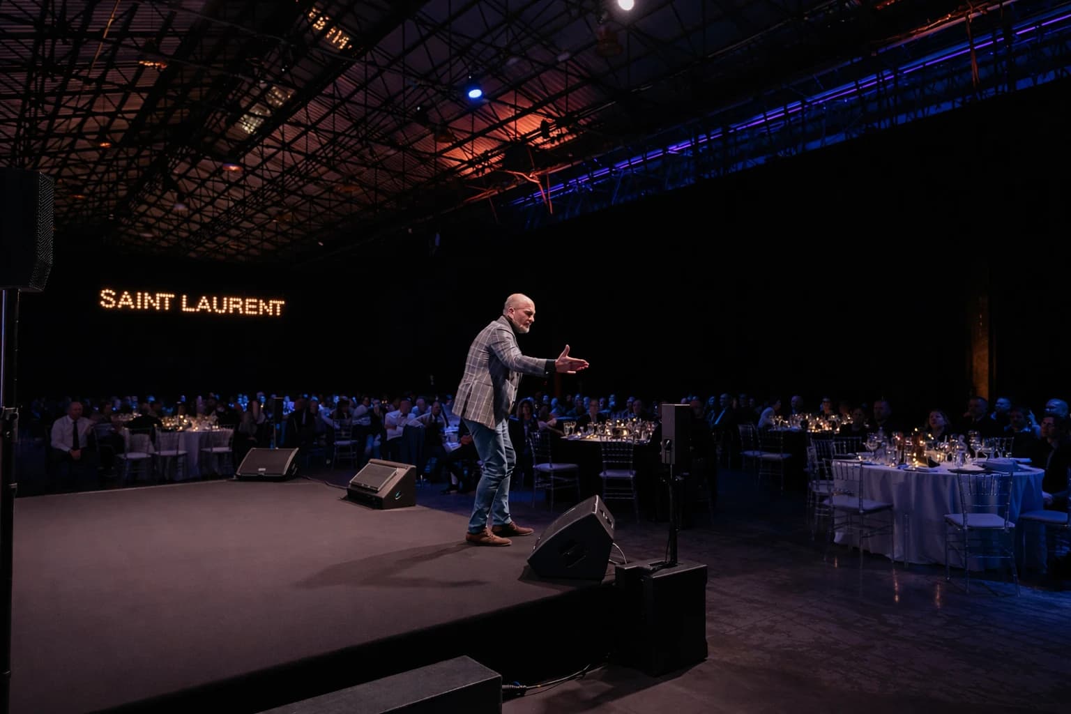 Saint Laurent - Image 11